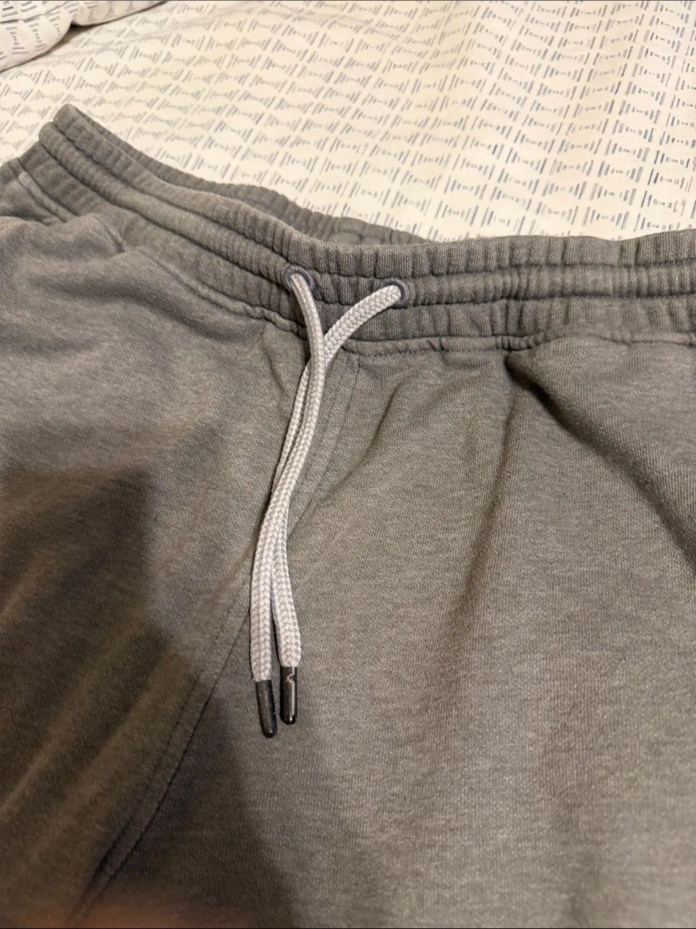 The North Face Men's Olive Gray Drawstring Joggers